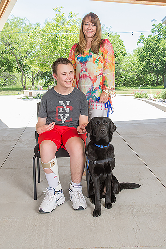 Colleyville Welcomes New Assistance Dog Enhancing the Life of a Local Teen